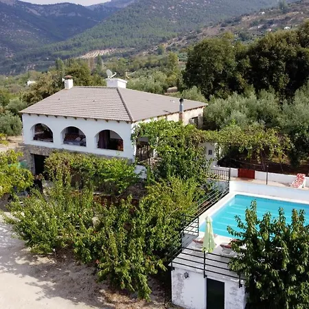 Сasa de vacaciones Casa Jurinea Alzar *