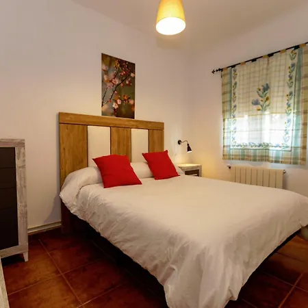 Casa Jurinea Alzar Сasa de vacaciones Torres (Jaen)